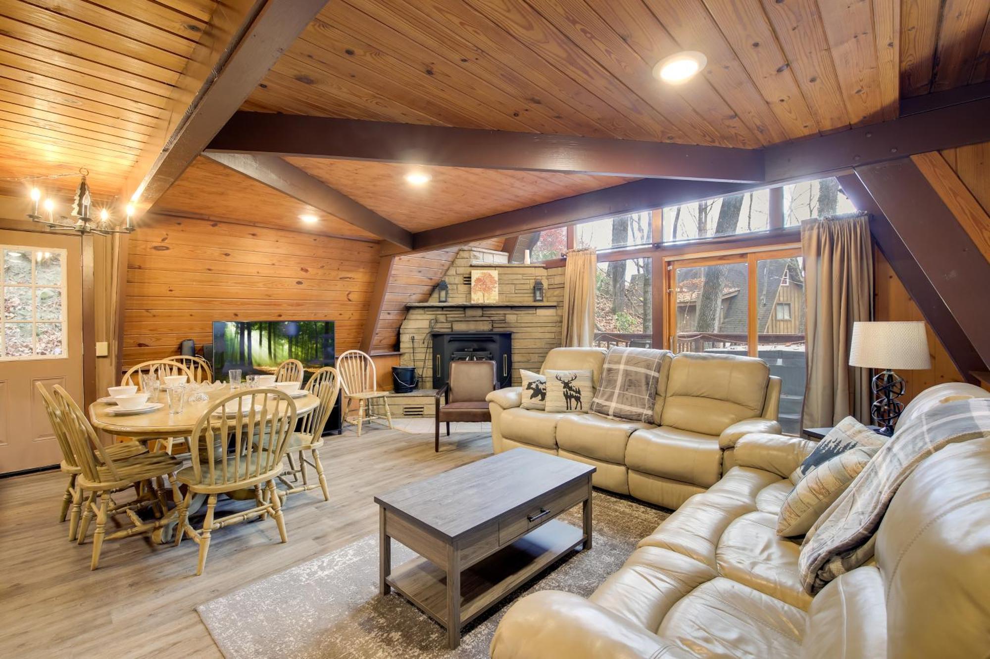 Gatlinburg A-Frame Home With Hot Tub Near Parkway Zewnętrze zdjęcie