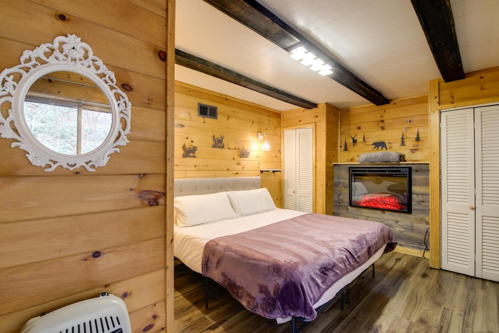 Gatlinburg A-Frame Home With Hot Tub Near Parkway Zewnętrze zdjęcie
